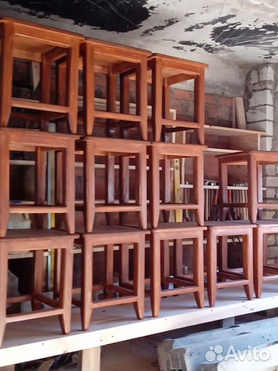 Продам табуретки из сосны