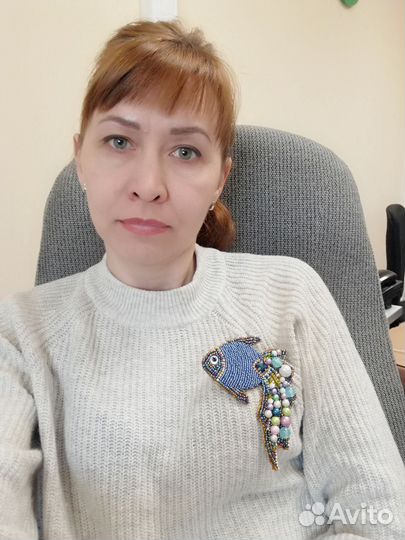 Брошь ручной работы из бисера