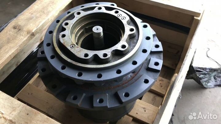 Редуктора хода Hitachi ZX180LCN 3 без мотора-265