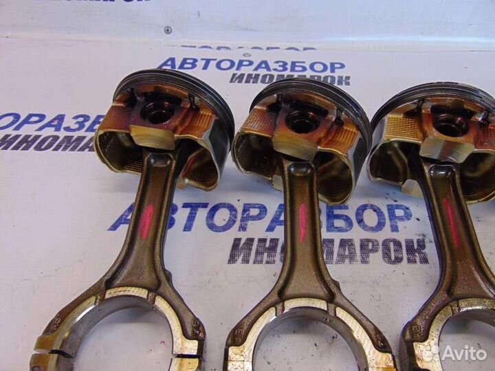 Поршень с шатуном для Infiniti QX 70 2013г