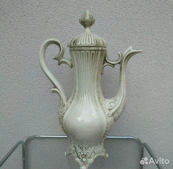 Фарфоровый интерьерный кувшин(capodimonte) п.п 20