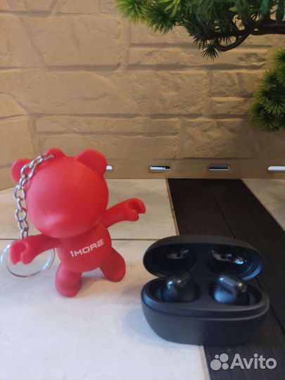 Беспроводные наушники 1more новые