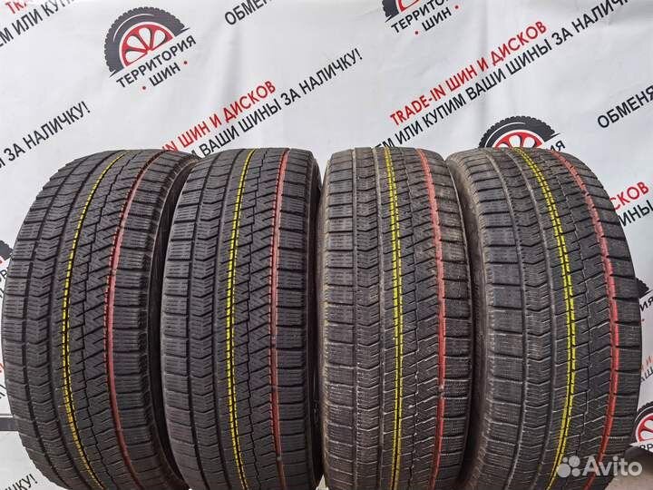 Bridgestone Blizzak VRX2 235/45 R18 94Q