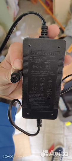 Зарядное устройство для гироскутера 42V(36V) 2A