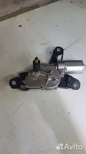 Моторчик стеклоочистителя задний мицубиси кольт