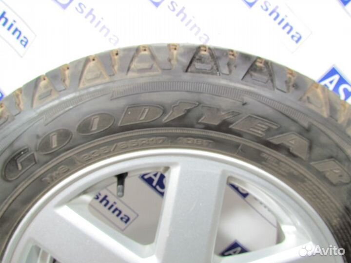 R17 Goodyear Wrangler AT/SA 235/65, PCD 5x108 DIA 67.1