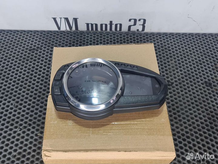 Корпус панели z1000 2007 - 2009