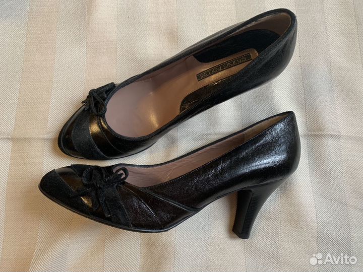 Новые туфли Pollini размер 39