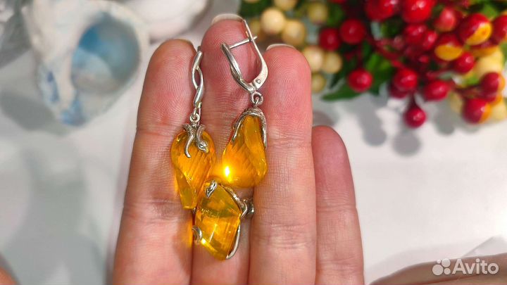 Комплект кристаллы Сваровски, 17,5 р-р, 925