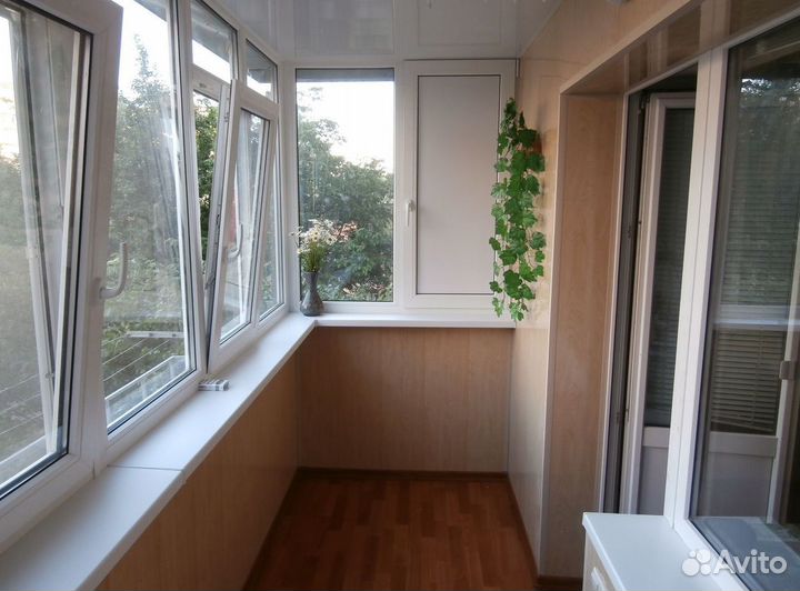 Окна на балкон распашное