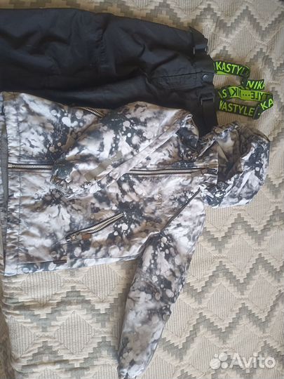 Костюм демисезонный