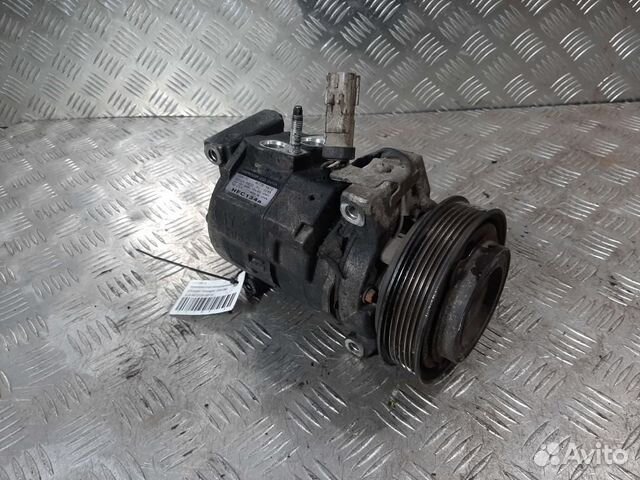 Компрессор кондиционера Chrysler Voyager