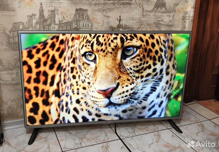 Телевизор LG 42LB570V (107см) SMART, DVB-T2