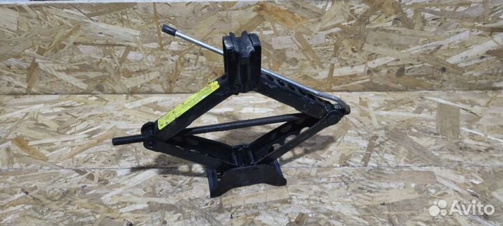 Домкрат Land Rover Freelander 2 2.2