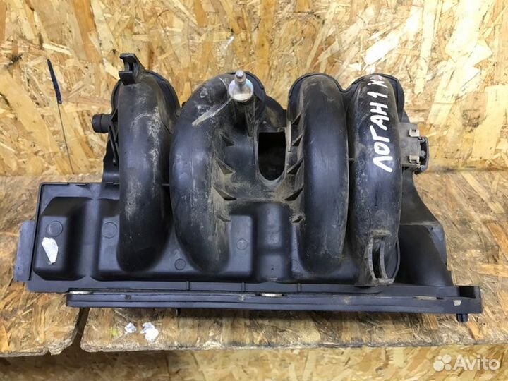 Коллектор впускной Renault Logan седан 1 2011