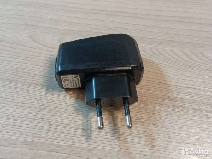 Зарядное устройство