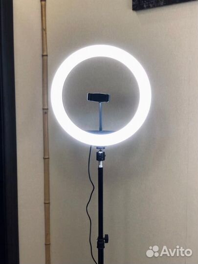Кольцевая лампа 33 см + штатив 2,1м