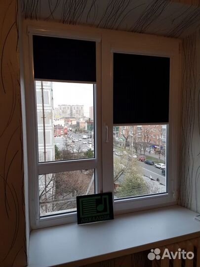 Рулонные кассетные шторы блекаут E6016-X8726