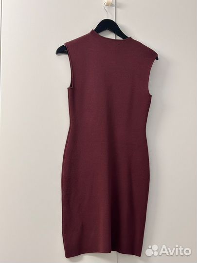 Трикотажное платье Love republic