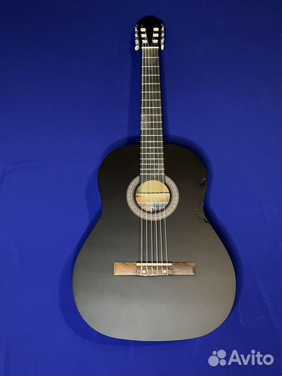Классическая гитара новая Fabio KM3915