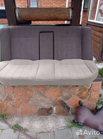 Заднее сиденье от ауди100