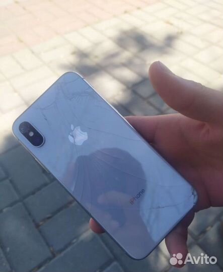 iPhone X, 256 ГБ