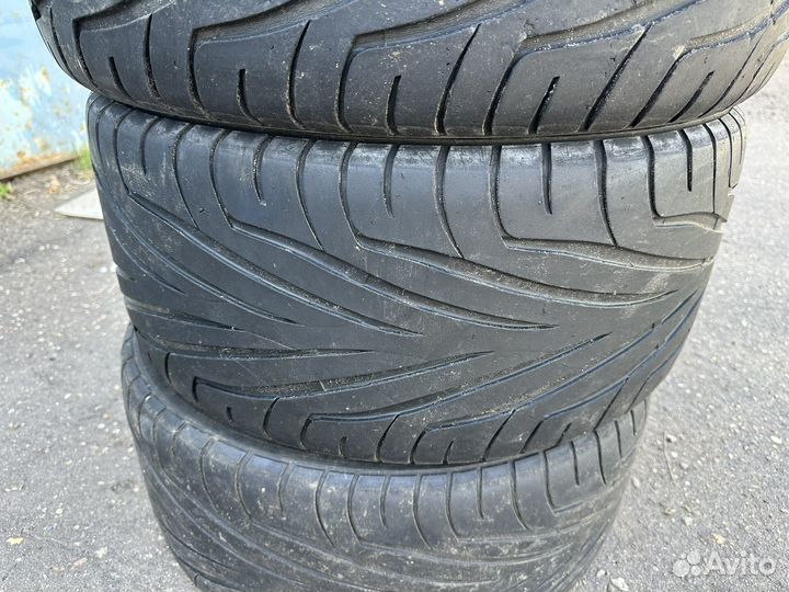 Maxxis MA-Z1 Victra R17