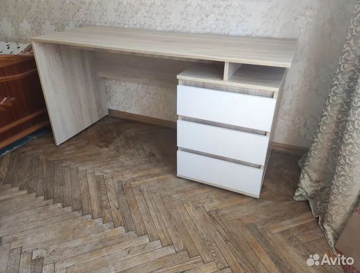 Компьютерный стол от производителя