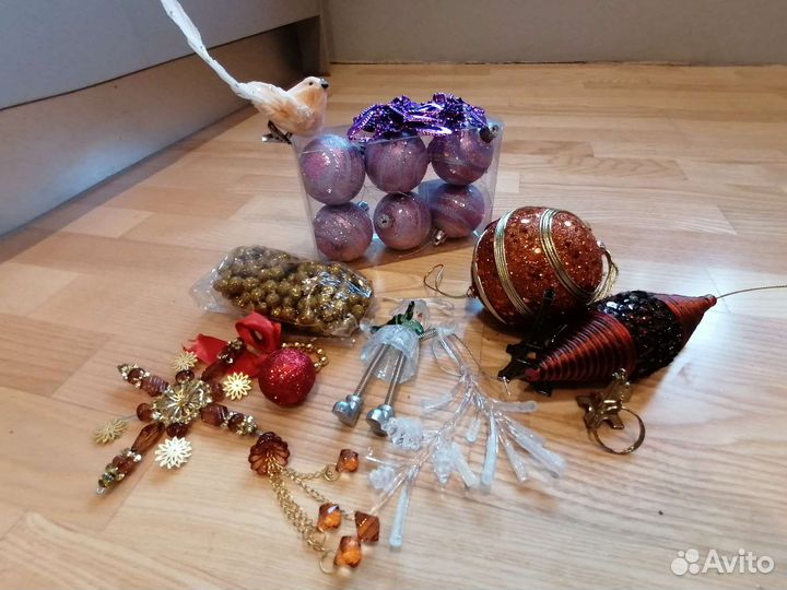 Ёлочные игрушки (не стекло)