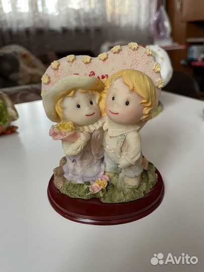 Статуэтки фигурки