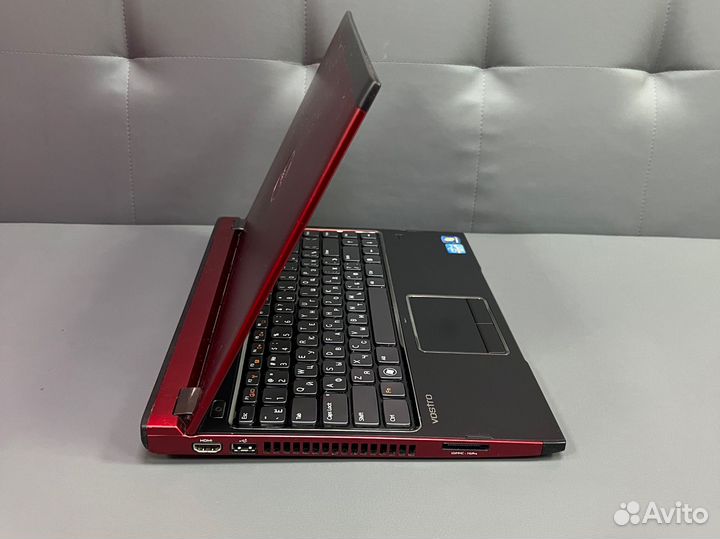 Ноутбук Dell Vostro V131