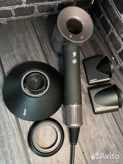 Фен dyson supersonic HD 03