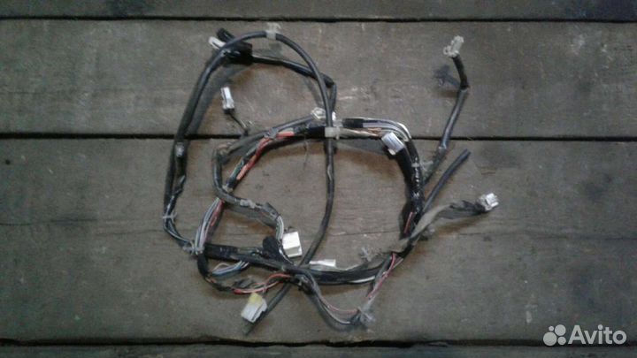 Проводка крышки багажника Nissan primera w11