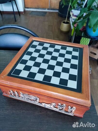 Шахматы коллекционные