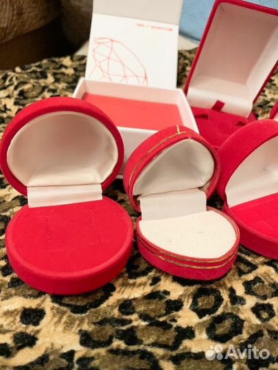 Коробки для украшений