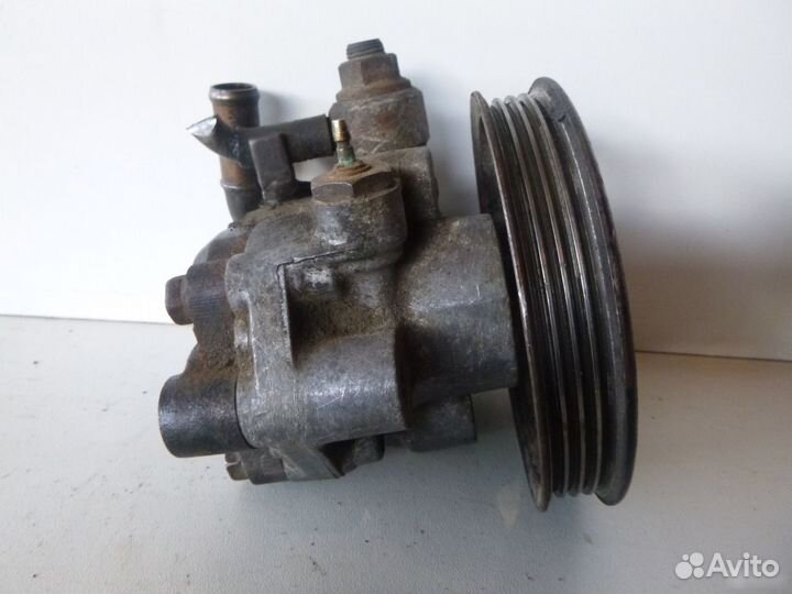 Насос гидроусилителя Mazda 323 (BG) 1989-1994