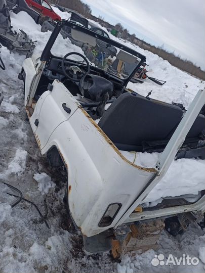 В разборе УАЗ Хантер 409