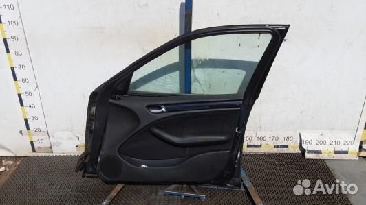 Дверь передняя правая BMW 3 E46 (1BL03E201)
