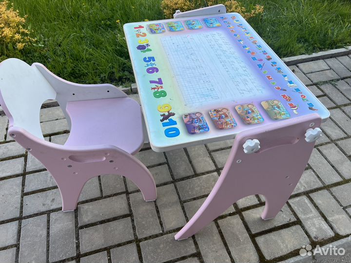 Стол-парта- мольберт