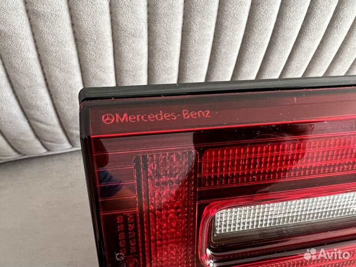 Задняя фара на Mercedes W463 AMG