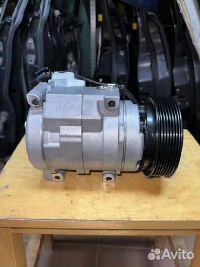 Компрессор кондиционера Паджеро 4 бензин