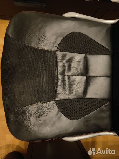 Компьютерное кресло