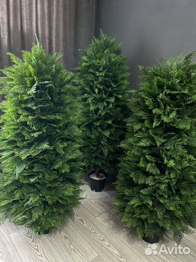 Искусственная туя