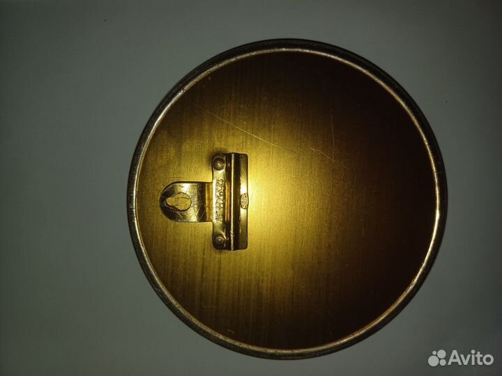 Настенная медаль бронзовая Ленин