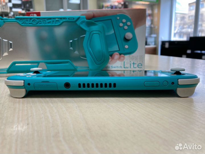 Игровая приставка Nintendo Switch Lite Чип