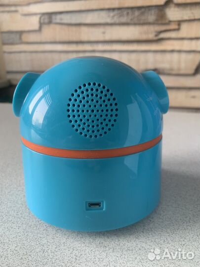 Интерактивный робот Aieggy