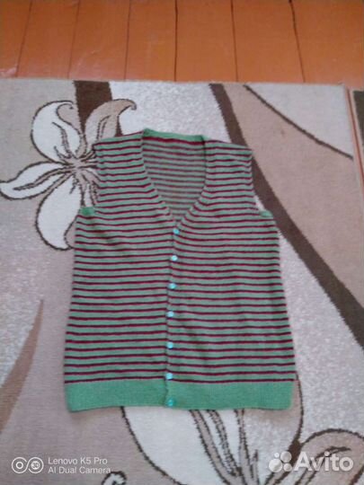 Безрукавки, кофты