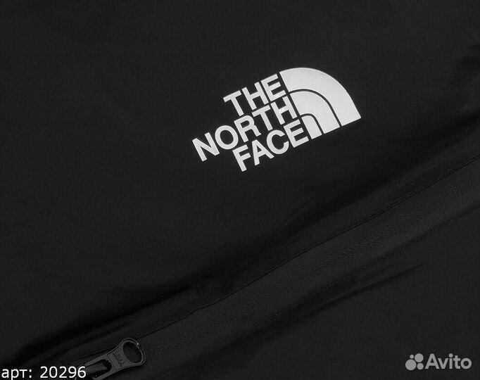 Черная жилетка The North Face