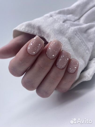 Маникюр,гель-лак, наращивание ногтей