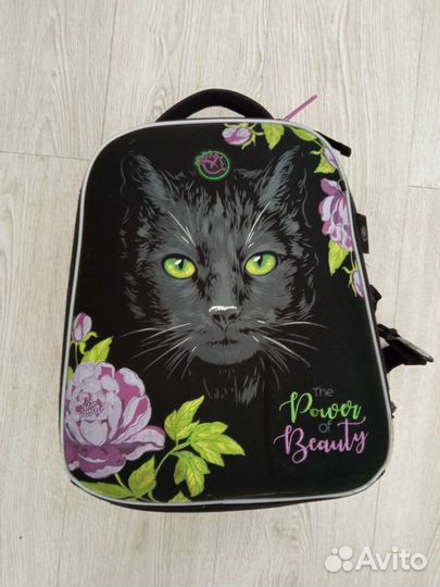 Рюкзак школьный Hummingbird